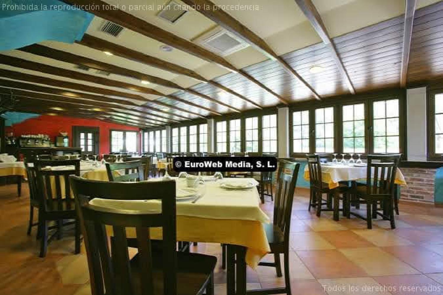  en venta hotel Orle Nalón 6