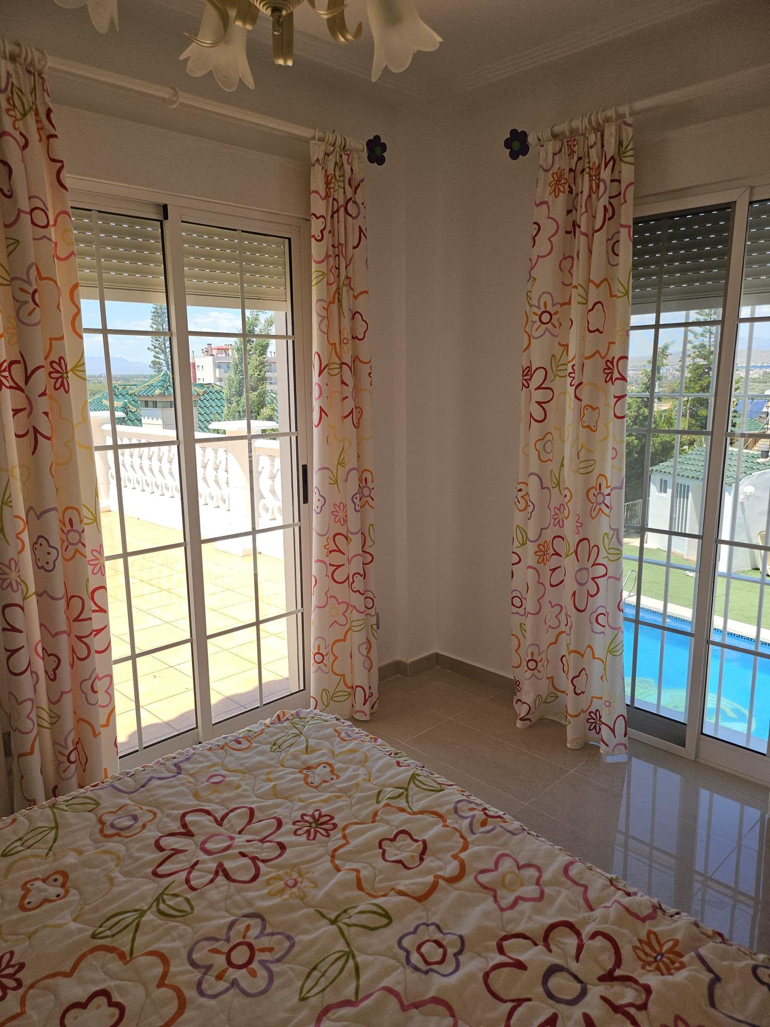  en venta chalet Los Arenales Del Sol Baix Vinalopó 28