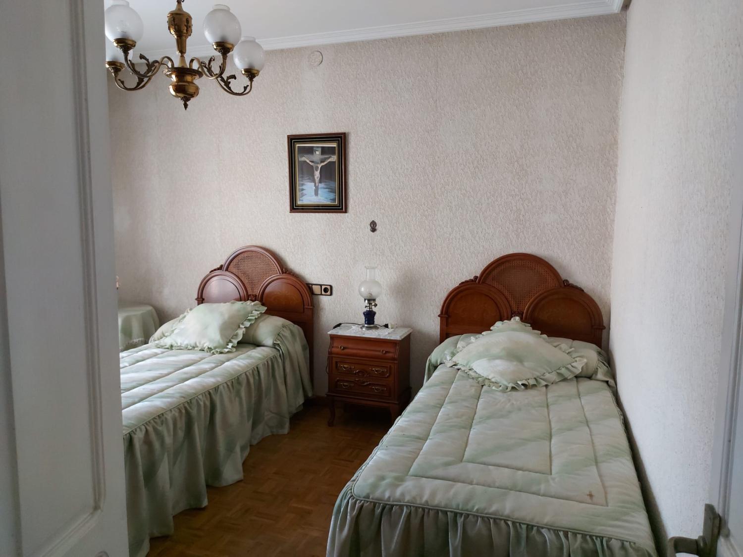  en venta edificio Grado Oviedo 4