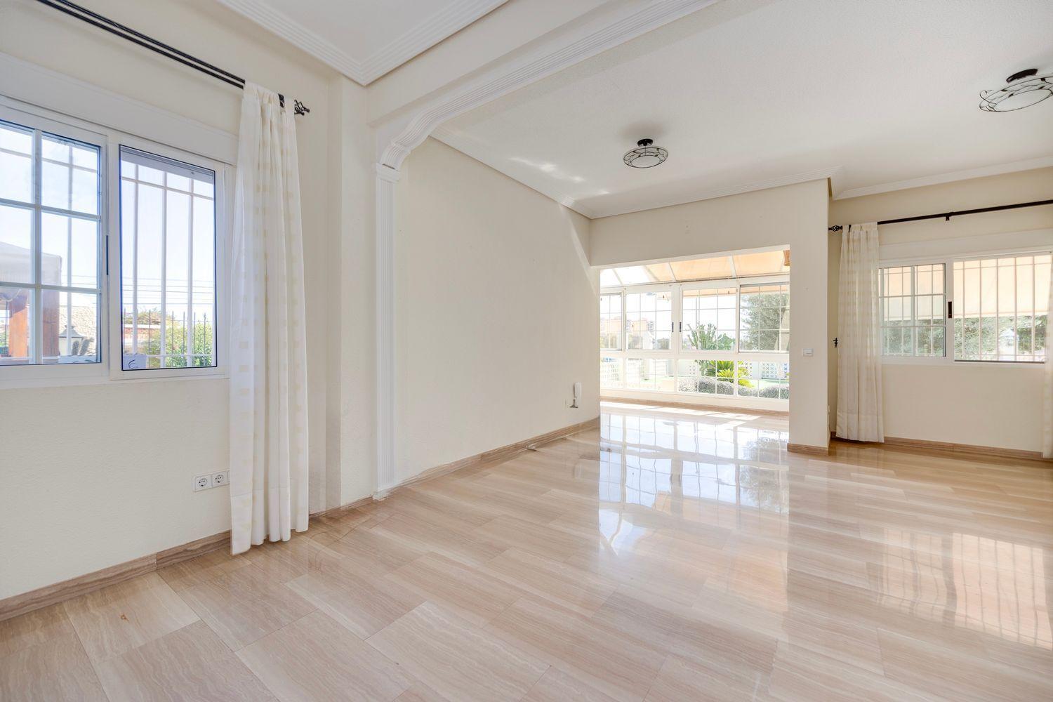  en venta chalet Villajoyosa Marina Baixa 73