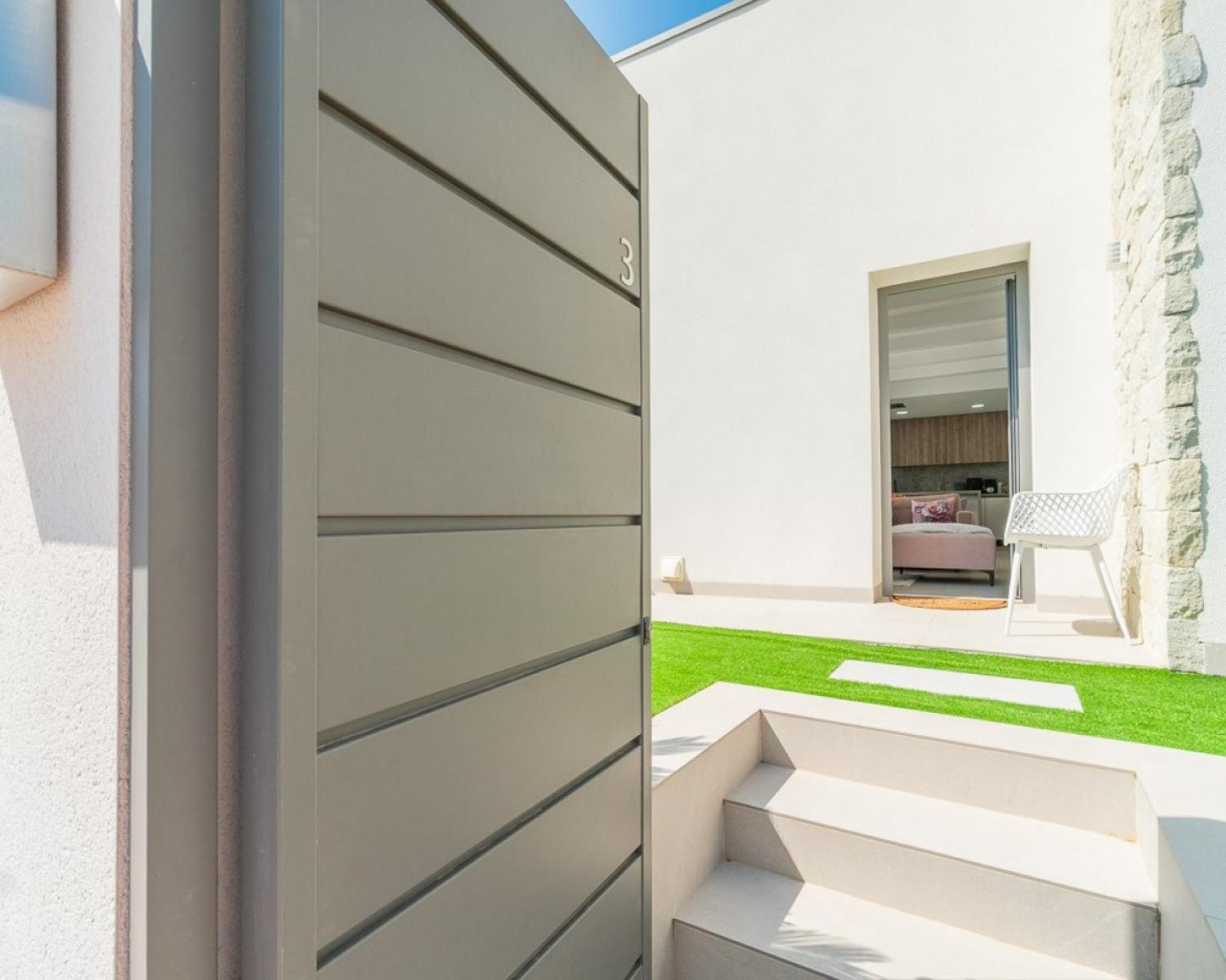  en venta chalet Villamartín Baix Segura 12