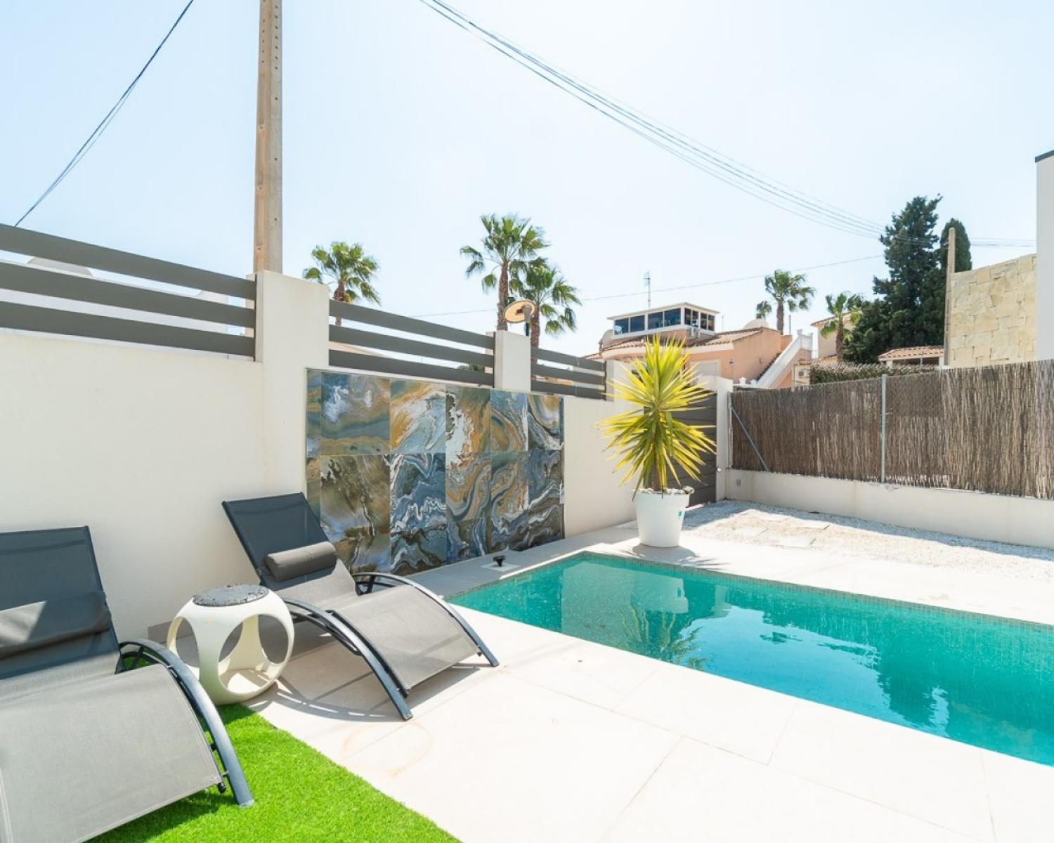  en venta chalet Villamartín Baix Segura 2