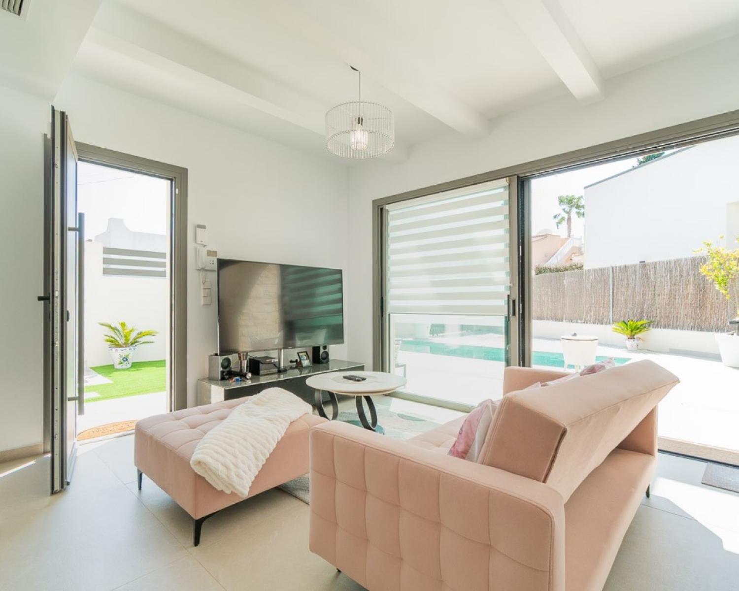  en venta chalet Villamartín Baix Segura 29