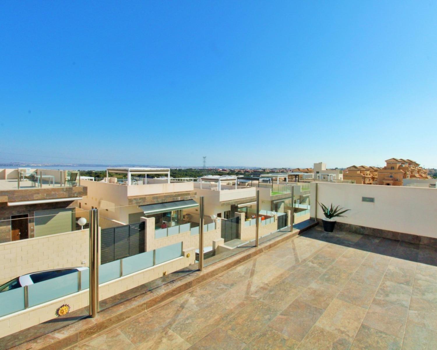  en venta chalet Villamartín Baix Segura 19