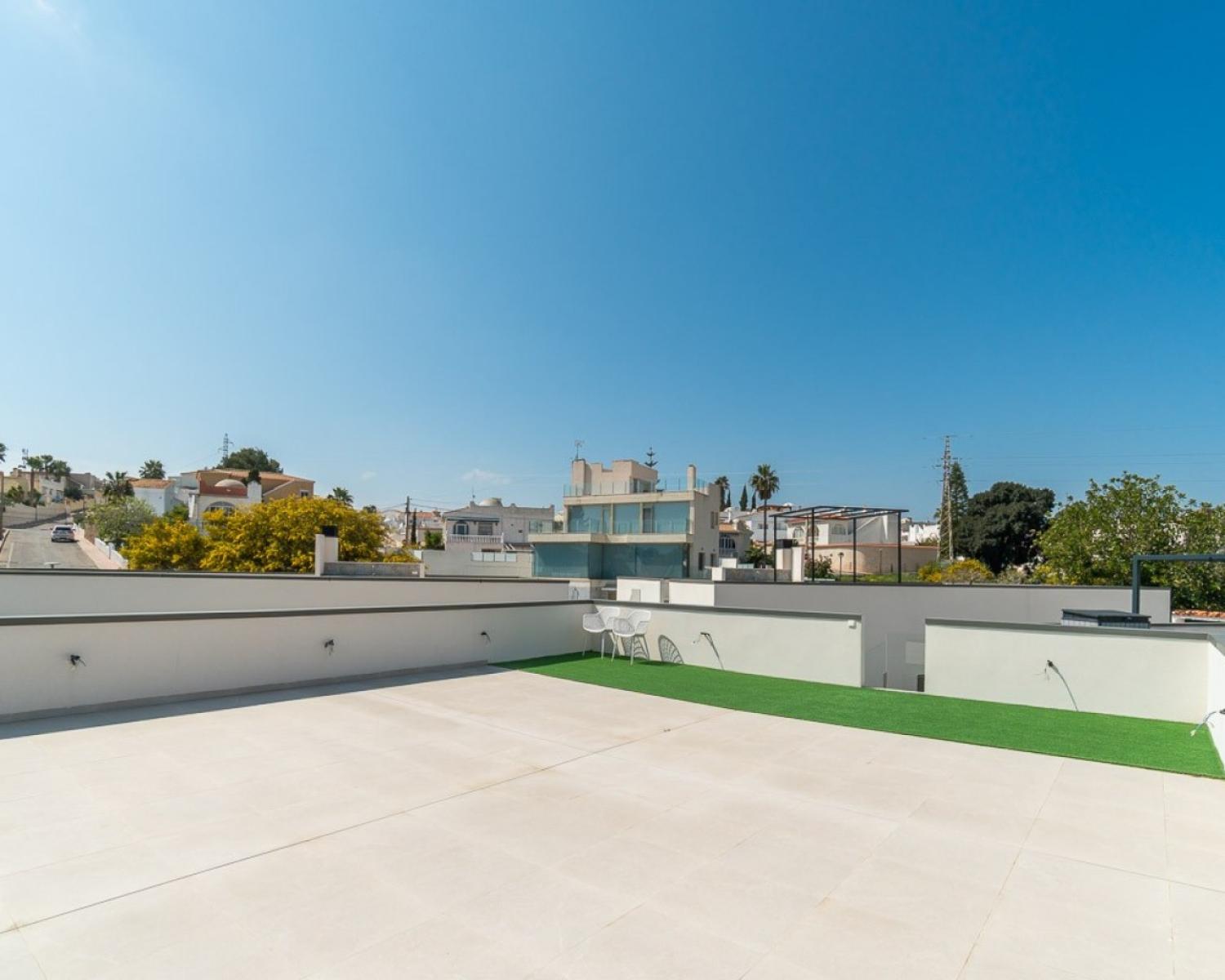  en venta chalet Villamartín Baix Segura 5