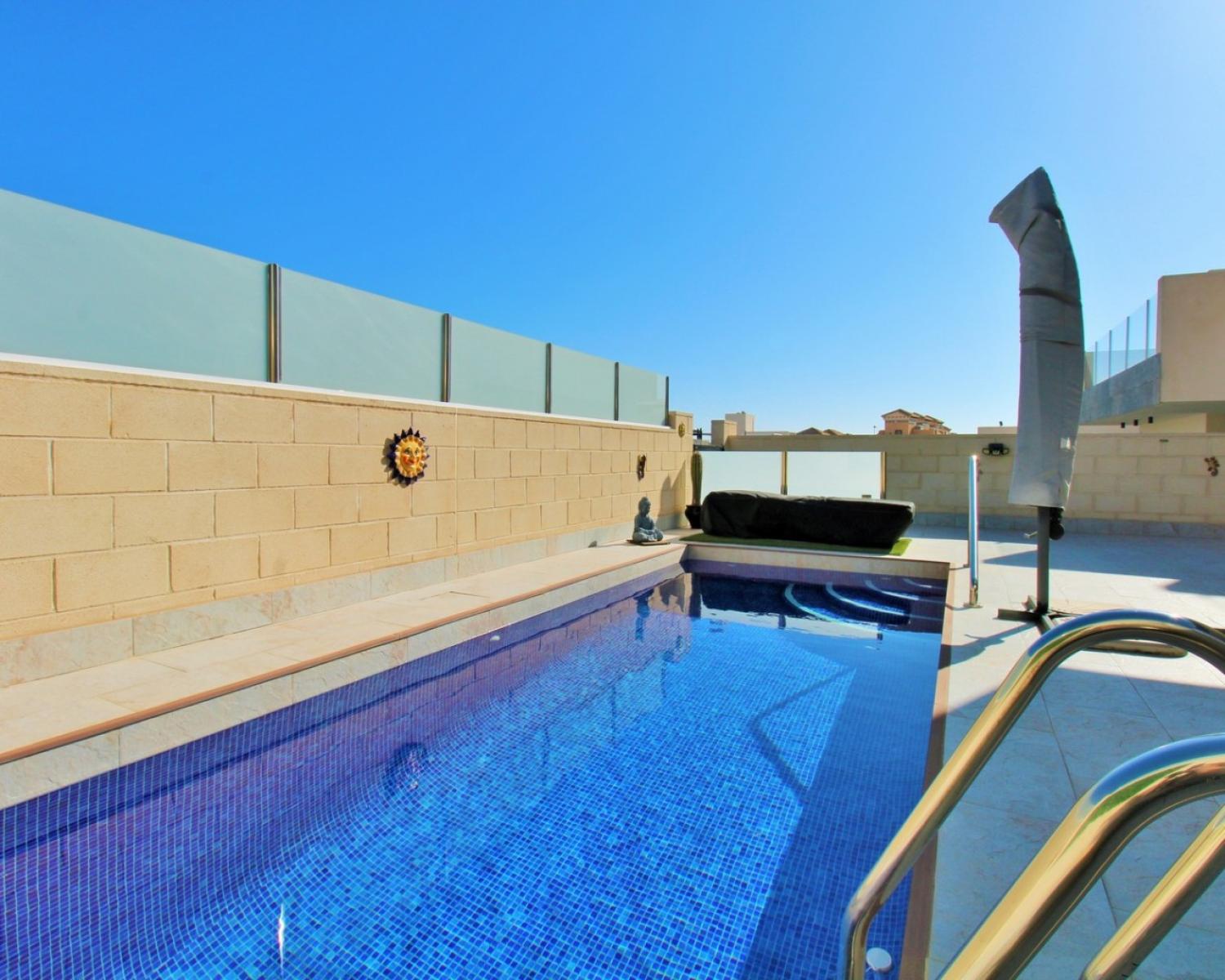  en venta chalet Villamartín Baix Segura 11