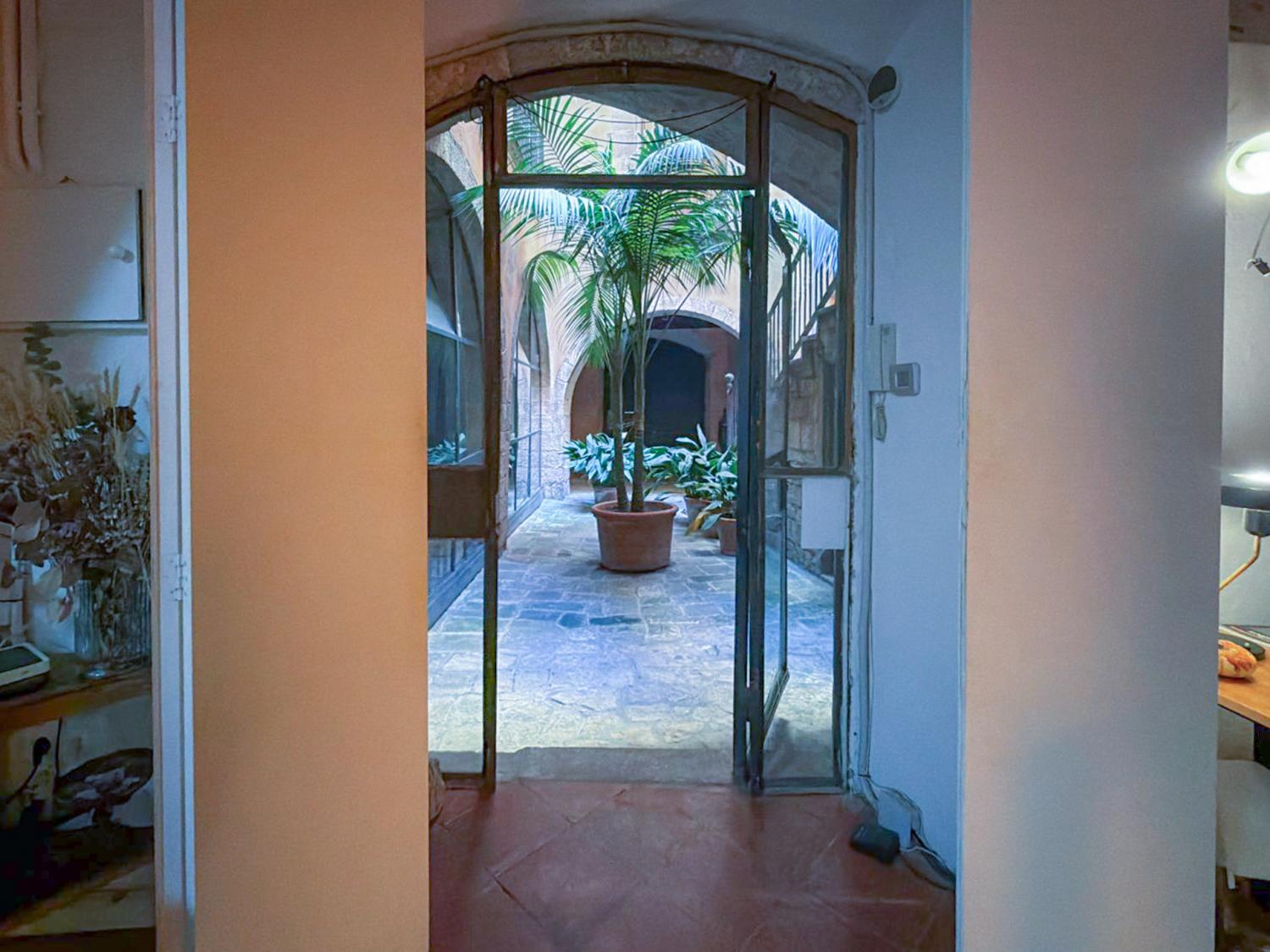 en venta local comercial Ciutat Vella-Barceloneta Barcelonès 4