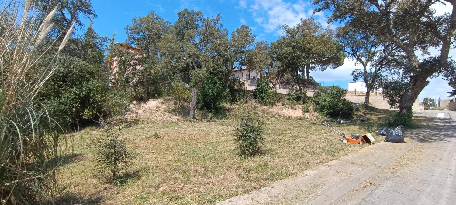  en venta terreno Fontbona Gironès 4