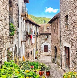 inmuebles en lo pueblos más bonitos de España